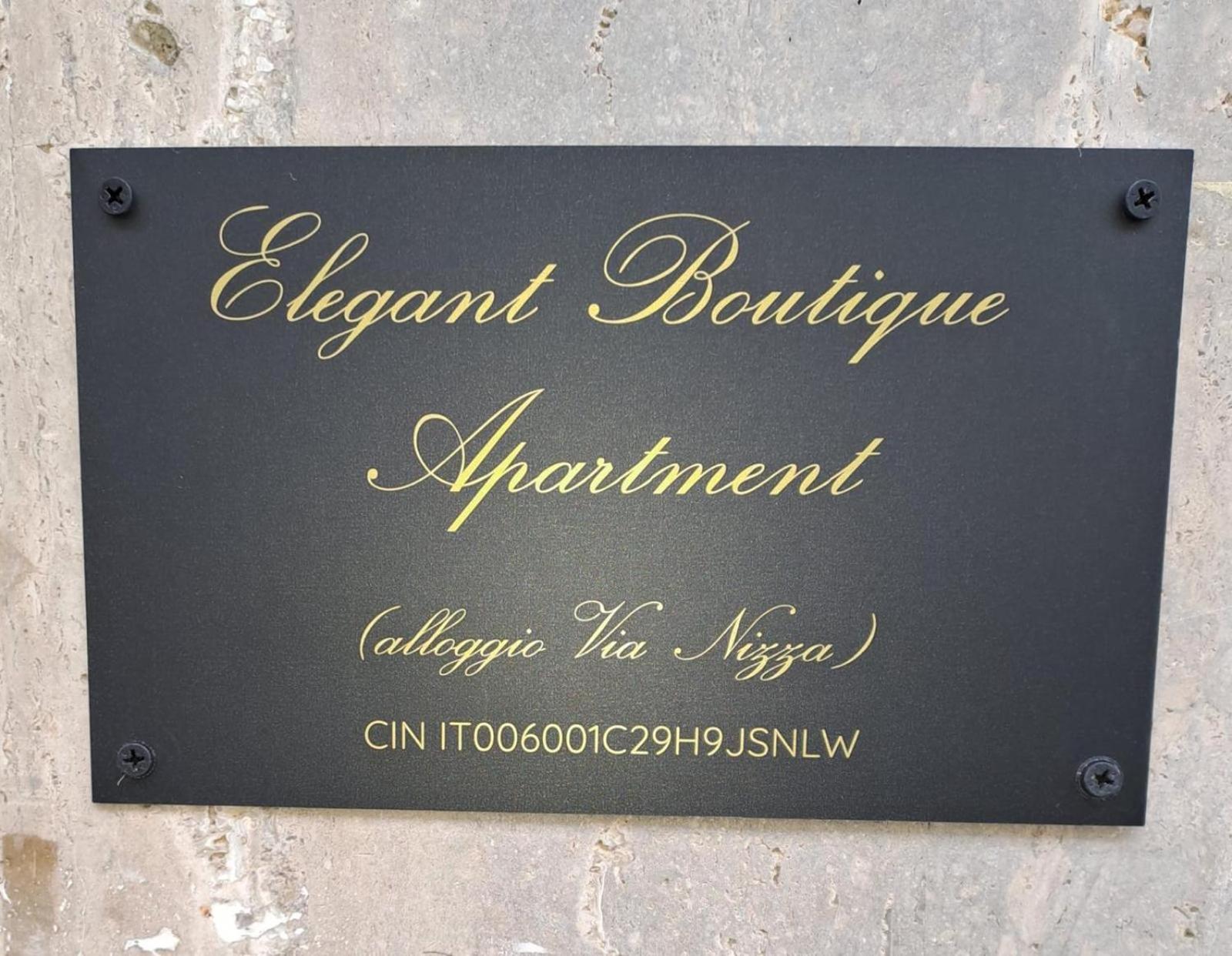 Elegant Boutique Apartment Alloggio Via Nizza Acqui Terme Buitenkant foto