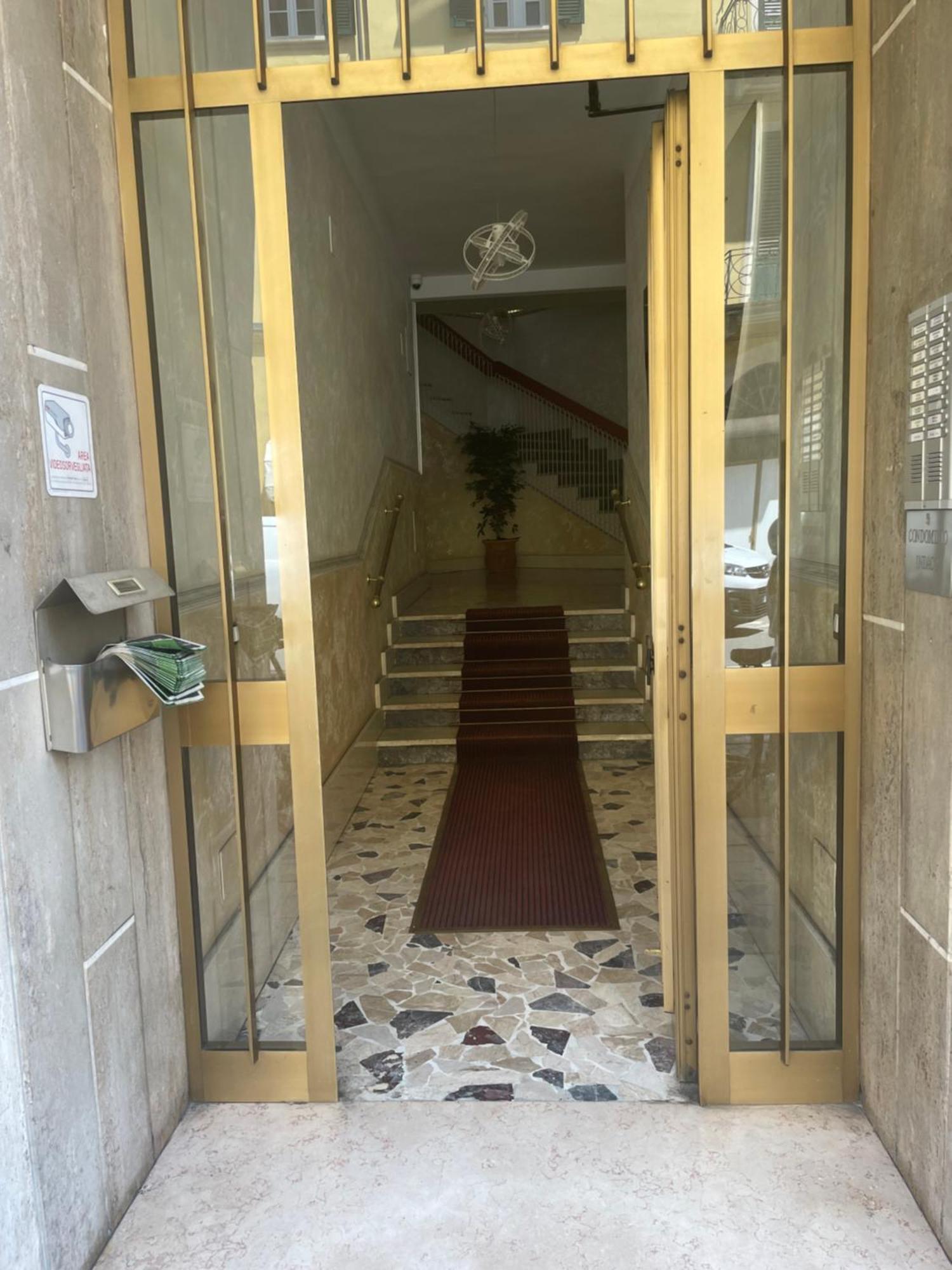 Elegant Boutique Apartment Alloggio Via Nizza Acqui Terme Buitenkant foto